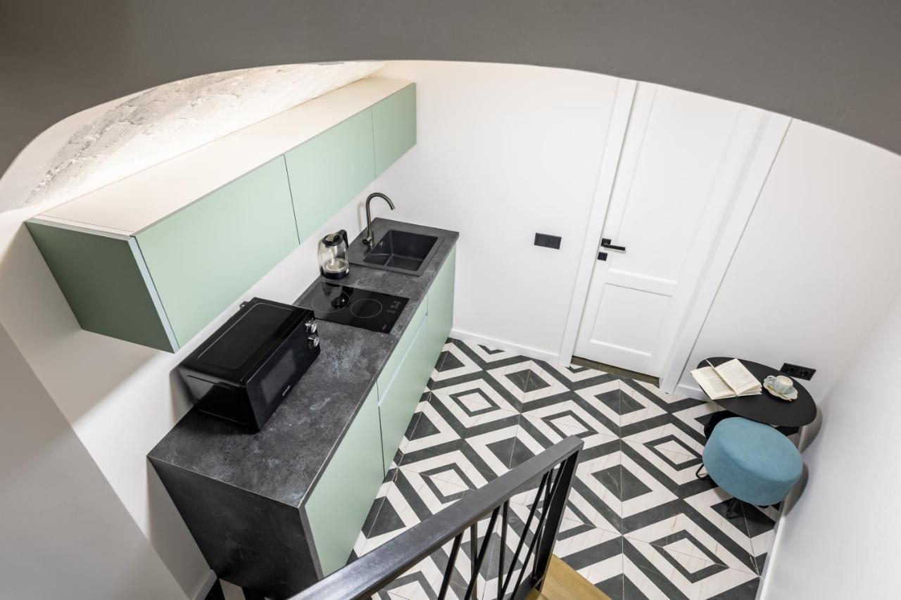 Romari Таманська 12 Apartment ลวีฟ ภายนอก รูปภาพ